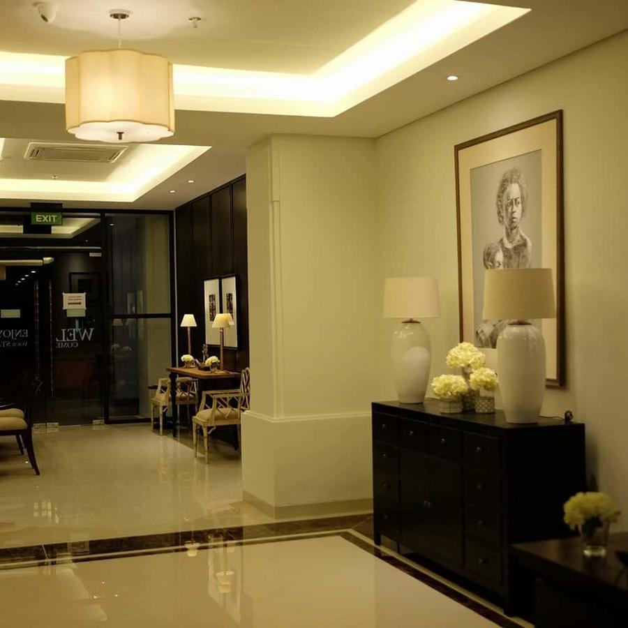 M Hotel Sorong Esterno foto