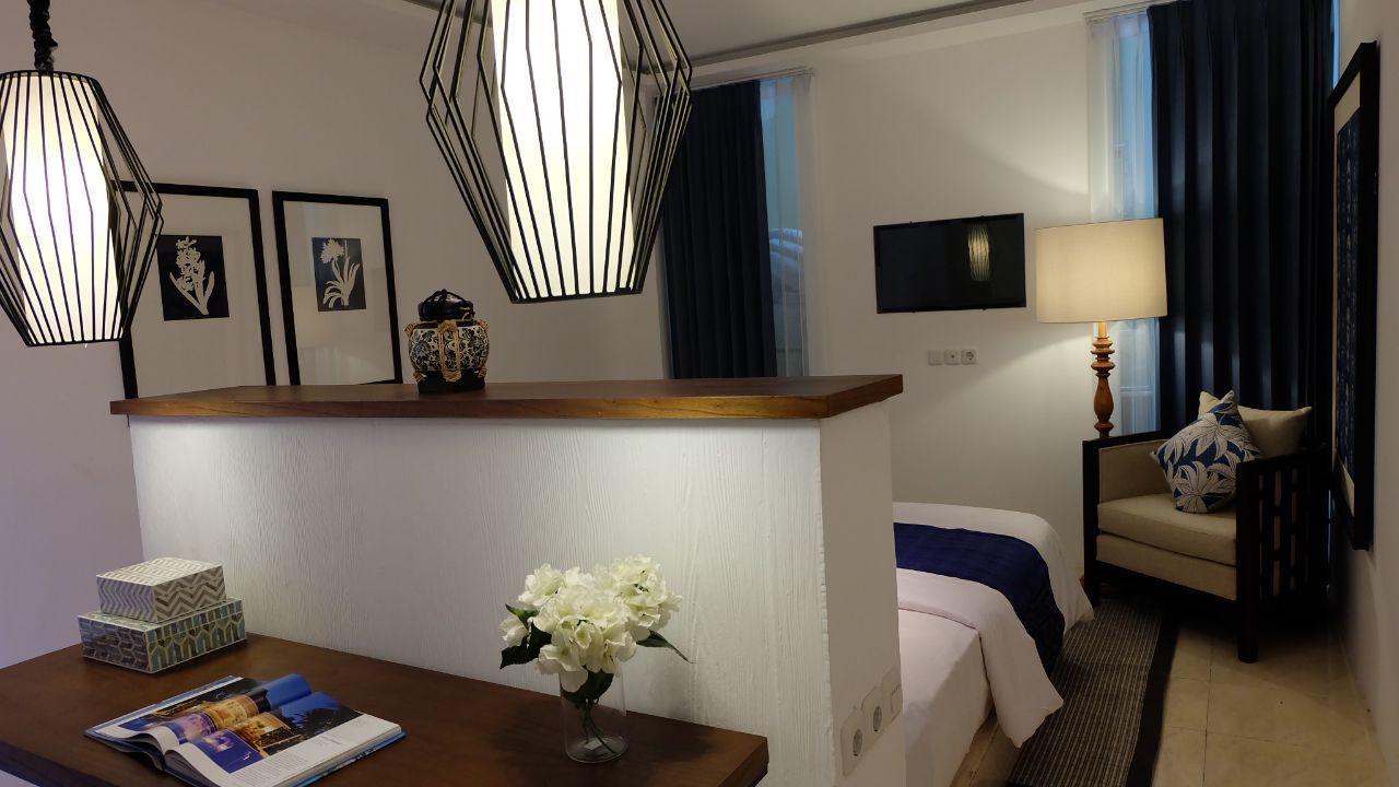 M Hotel Sorong Esterno foto